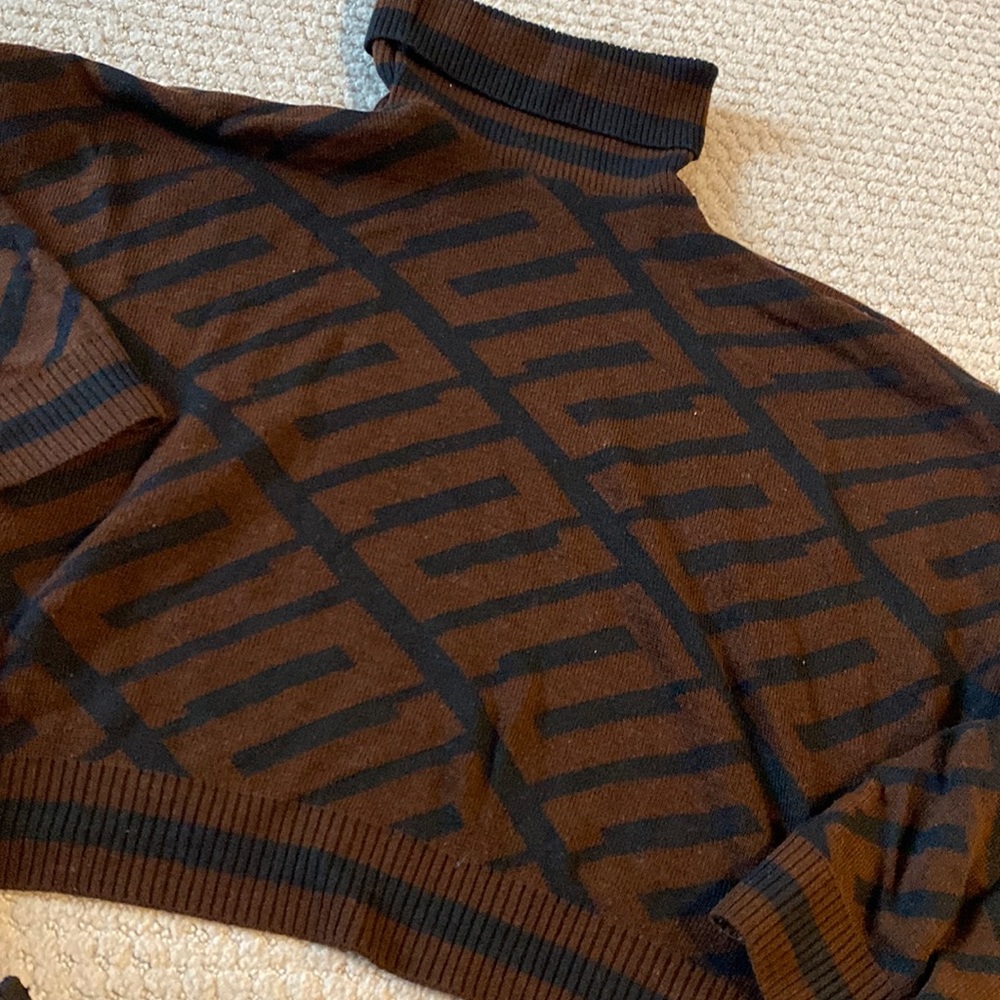 Fashion Nova crop turtleneck sweater